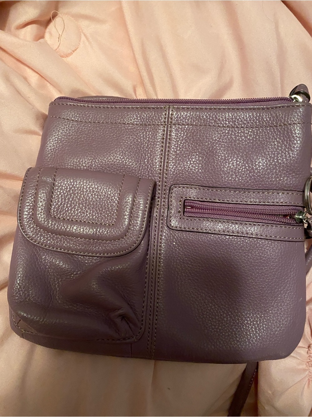 Leather Crossbody/Shoulder Bag in taupe lavender purple shade. EUC